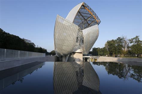 bois de boulogne paris fondation louis vuitton|fondation louis vuitton location.